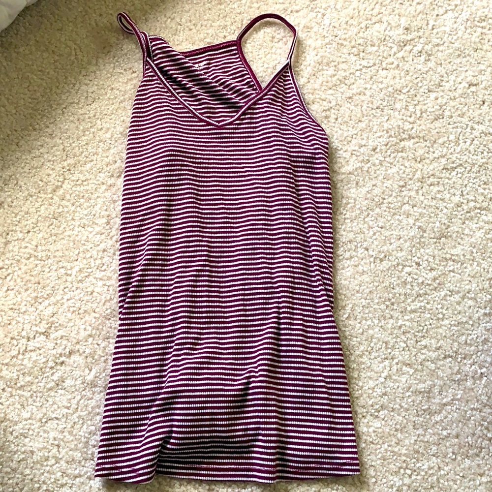 red & white tank